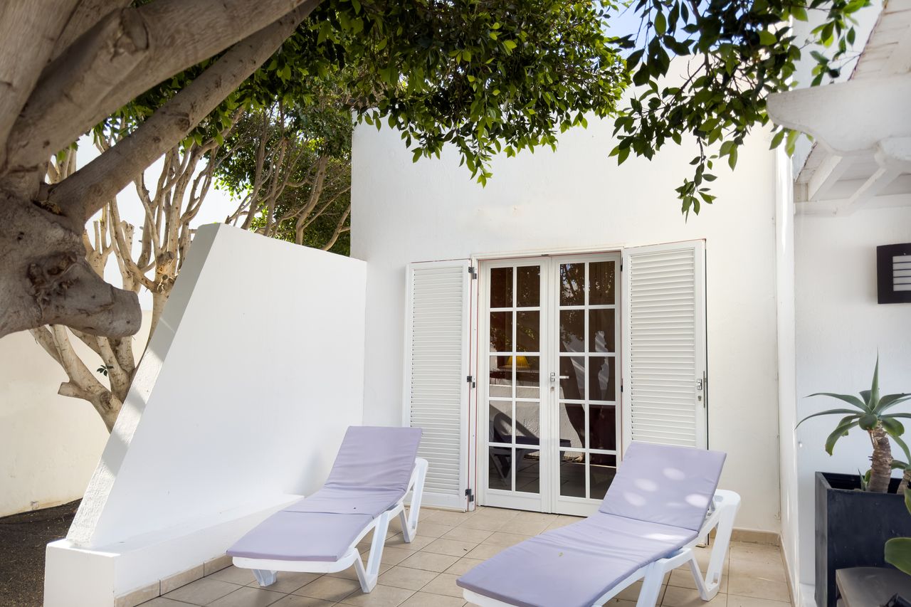 Sun terrace with two loungers